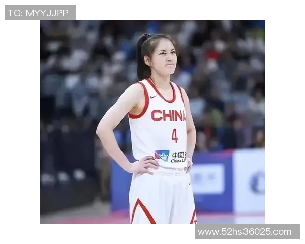 四川女篮全力备战WCBA新赛季力争再创佳绩展现团队实力与拼搏精神